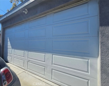 1536 E 87th - Photo Thumbnail 21