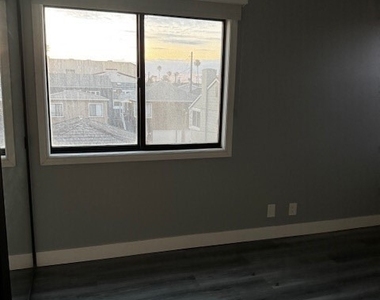 6117 E Seaside - Photo Thumbnail 28