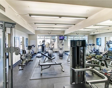 488 E Ocean Boulevard - Photo Thumbnail 18