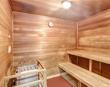 488 E Ocean Boulevard - Photo Thumbnail 19