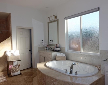 2839 Aspen Glen Court - Photo Thumbnail 14