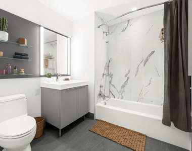 Ashland Place - Photo Thumbnail 2