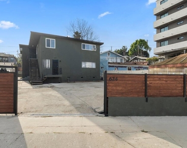 624 Silver Lake Boulevard - Photo Thumbnail 2