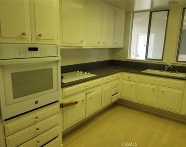715 Avenida Majorca - Photo Thumbnail 4