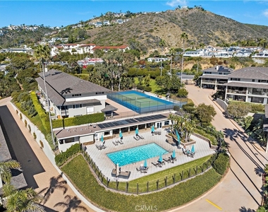 110 Blue Lagoon - Photo Thumbnail 15
