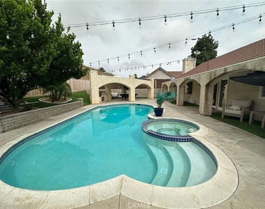 11296 Heathcliff - Photo Thumbnail 14