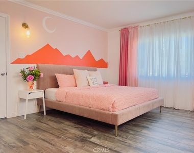 1331 S Sunrise Way - Photo Thumbnail 19