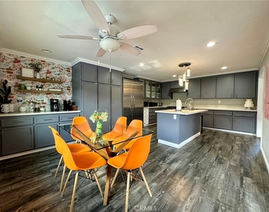 1331 S Sunrise Way - Photo Thumbnail 9
