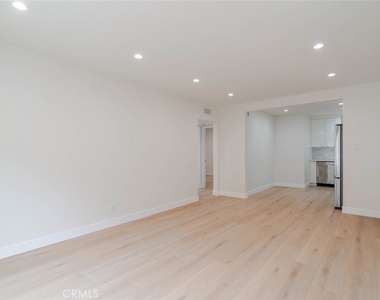 323 N Louise - Photo Thumbnail 2
