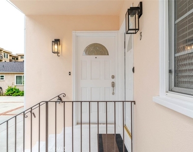323 N Louise - Photo Thumbnail 1