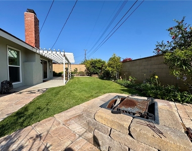 18572 Avolinda - Photo Thumbnail 59