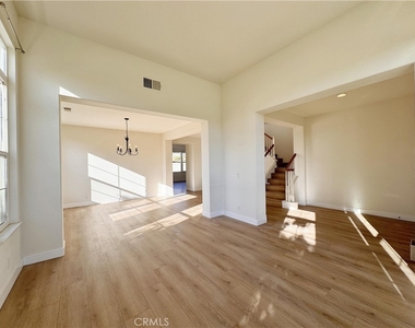 13284 Campolina Drive - Photo Thumbnail 3