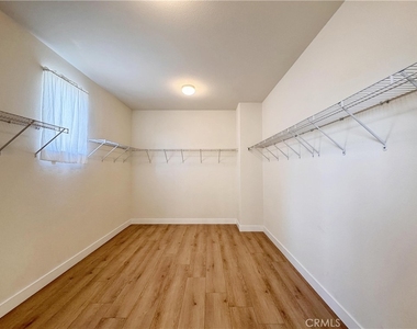 13284 Campolina Drive - Photo Thumbnail 39