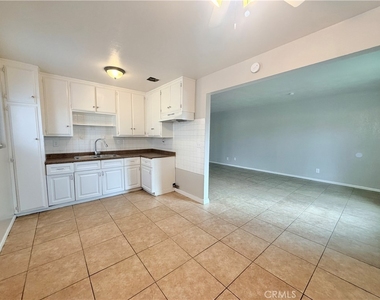 1548 11th Avenue - Photo Thumbnail 4