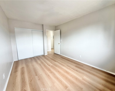 1548 11th Avenue - Photo Thumbnail 10