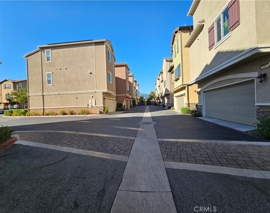 2892 Cedar Lane - Photo Thumbnail 26