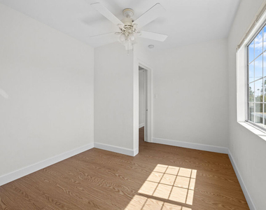 2528 1/2 Military Avenue - Photo Thumbnail 5