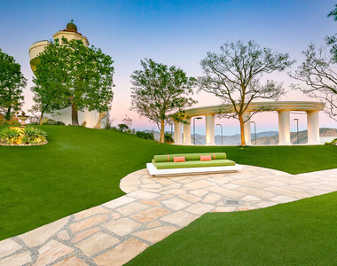 10502 Yellow Hill Road - Photo Thumbnail 19