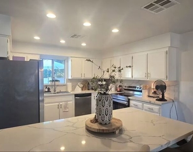 76983 California Drive - Photo Thumbnail 28