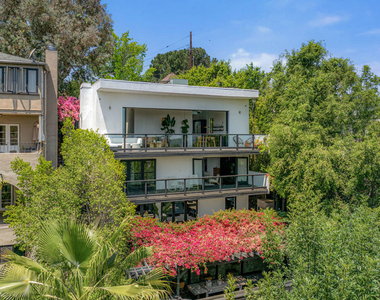 2300 Ronda Vista Drive - Photo Thumbnail 26