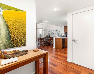 13650 Marina Pointe Drive - Photo Thumbnail 15