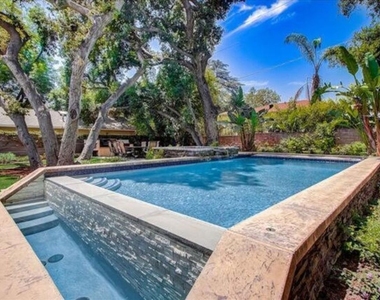 4847 Crown Avenue - Photo Thumbnail 2