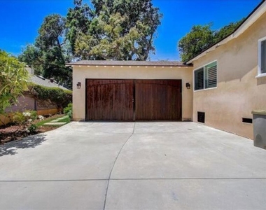 4847 Crown Avenue - Photo Thumbnail 5