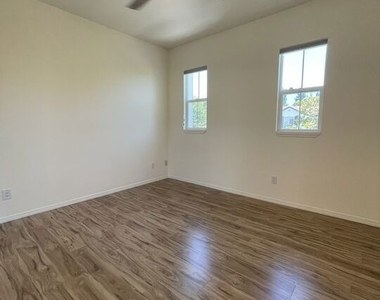 991 Deerhill Road - Photo Thumbnail 16