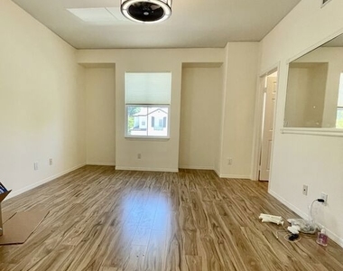 991 Deerhill Road - Photo Thumbnail 19