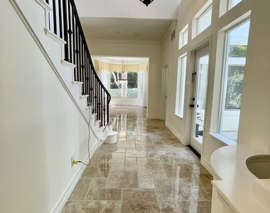 991 Deerhill Road - Photo Thumbnail 4
