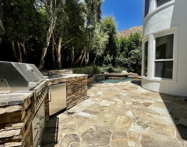 991 Deerhill Road - Photo Thumbnail 27