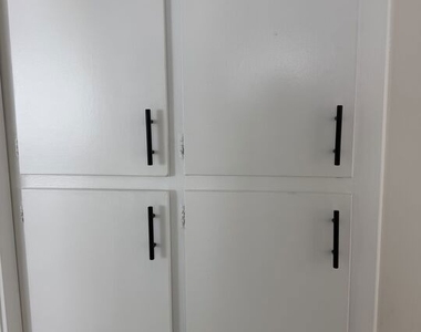 213 S Alexandria Avenue - Photo Thumbnail 14