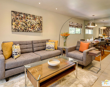 420 N Villa Court - Photo Thumbnail 5