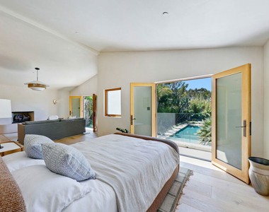 6902 Wildlife Road - Photo Thumbnail 33