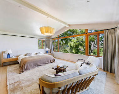 6902 Wildlife Road - Photo Thumbnail 15