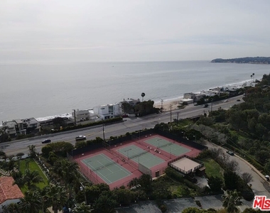 27212 Escondido Beach Road - Photo Thumbnail 28