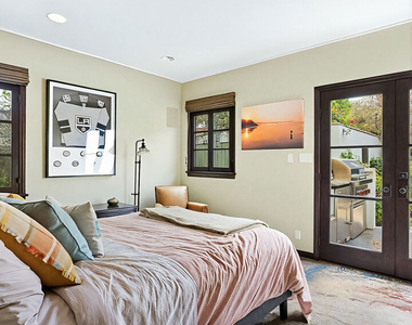 2317 Pearl Street - Photo Thumbnail 26