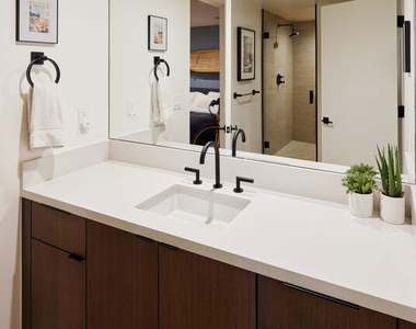 330 Rennie Avenue - Photo Thumbnail 25
