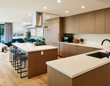 330 Rennie Avenue - Photo Thumbnail 9