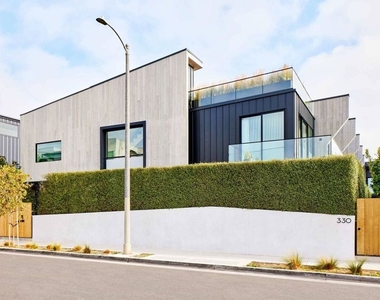 330 Rennie Avenue - Photo Thumbnail 31