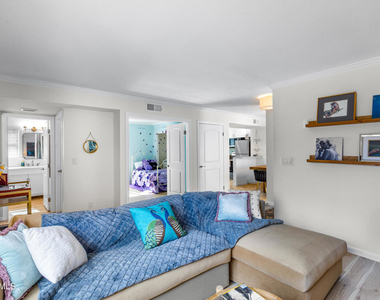 4021 Yankee Drive - Photo Thumbnail 17