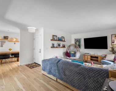 4021 Yankee Drive - Photo Thumbnail 18