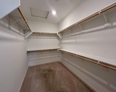 40082 Catania Court - Photo Thumbnail 24