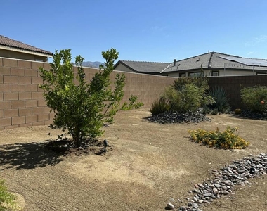 40082 Catania Court - Photo Thumbnail 18