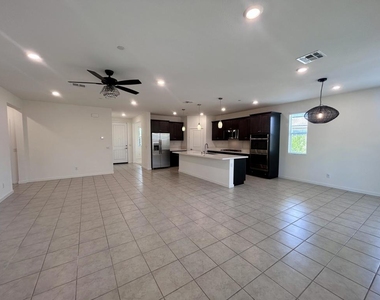 40082 Catania Court - Photo Thumbnail 15