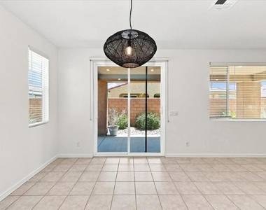 40082 Catania Court - Photo Thumbnail 11