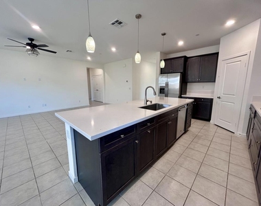 40082 Catania Court - Photo Thumbnail 16