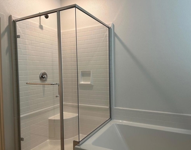 40082 Catania Court - Photo Thumbnail 8