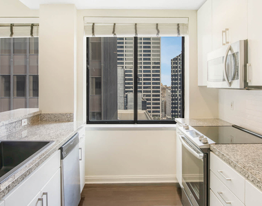 612 S. Flower Street - Photo Thumbnail 12