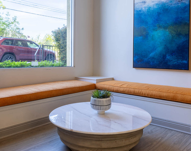 23100 Avenue San Luis - Photo Thumbnail 1
